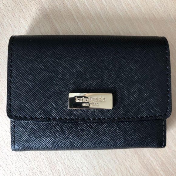 Kate Spade Handbags - Kate Spade Laurel small card holder black wallet